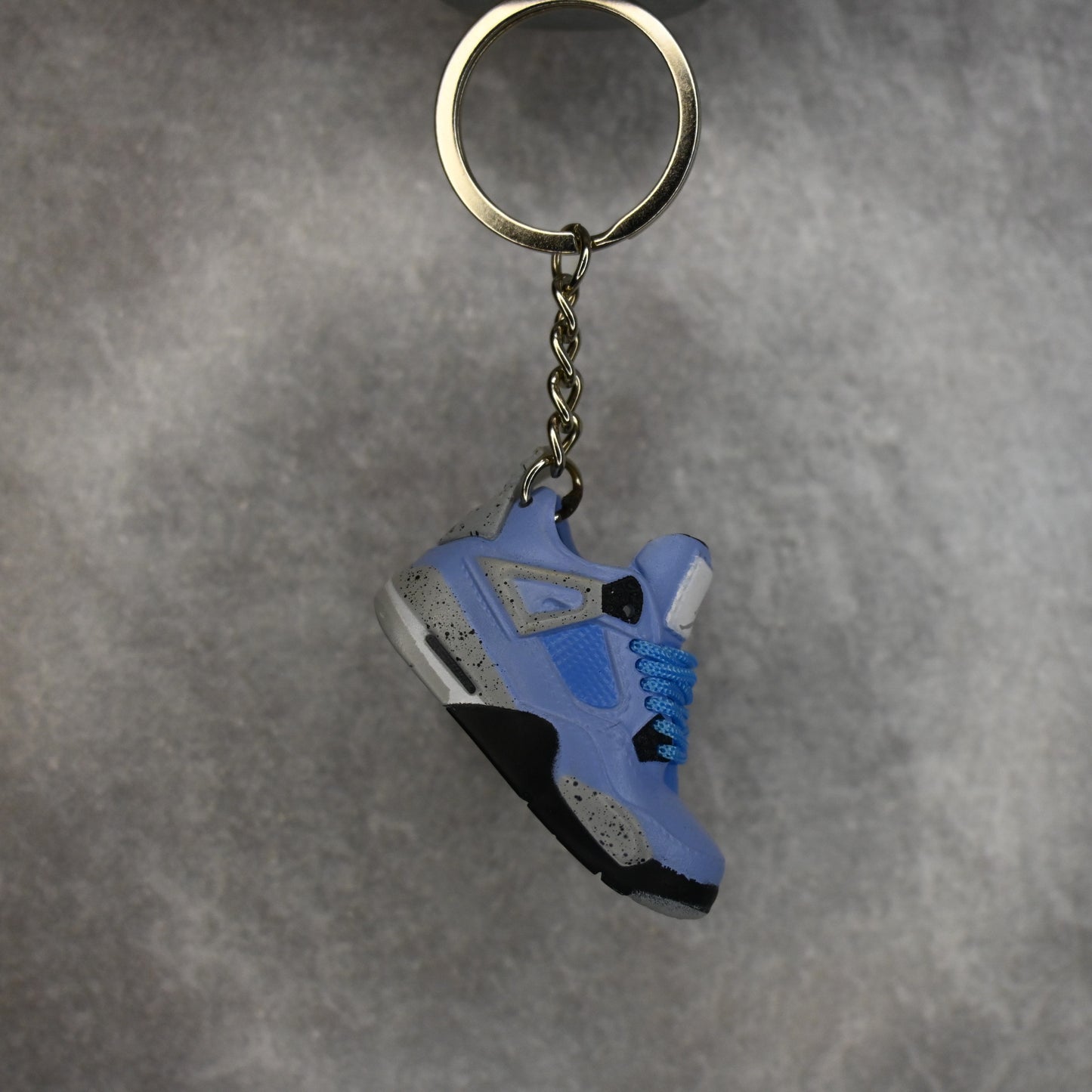 AJ4 Retro 'University Blue' Keyring